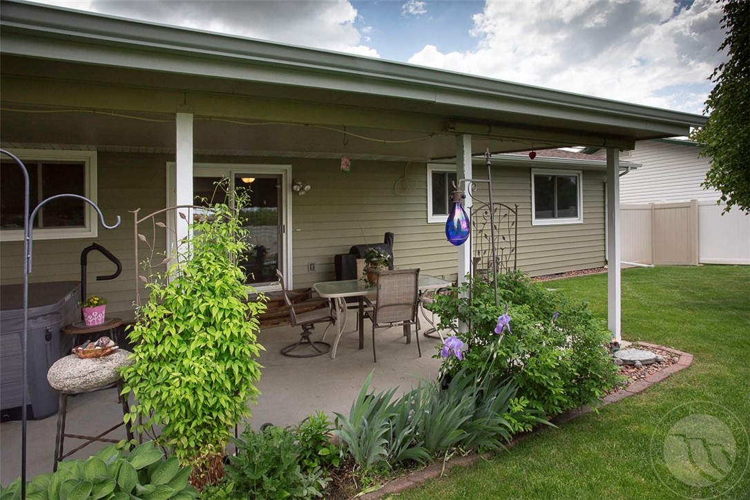 Billings, Montana 59105, United States, 4 Bedrooms Bedrooms, ,2 BathroomsBathrooms,Residential,Active,139605