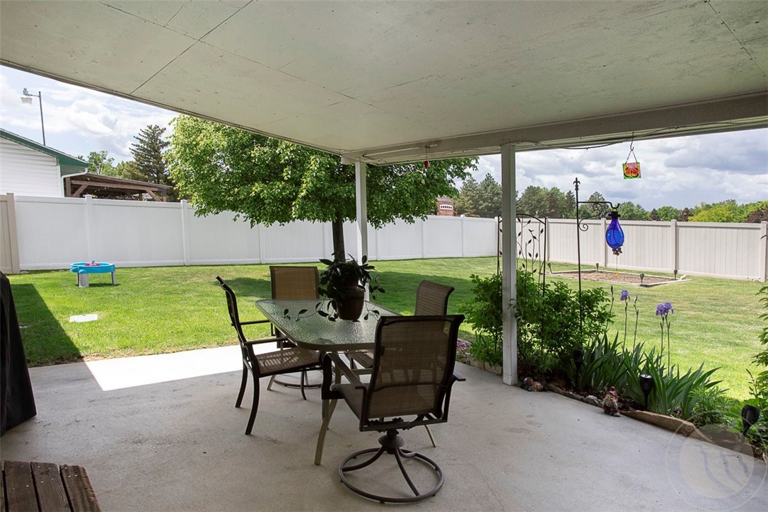 Billings, Montana 59105, United States, 4 Bedrooms Bedrooms, ,2 BathroomsBathrooms,Residential,Active,139605