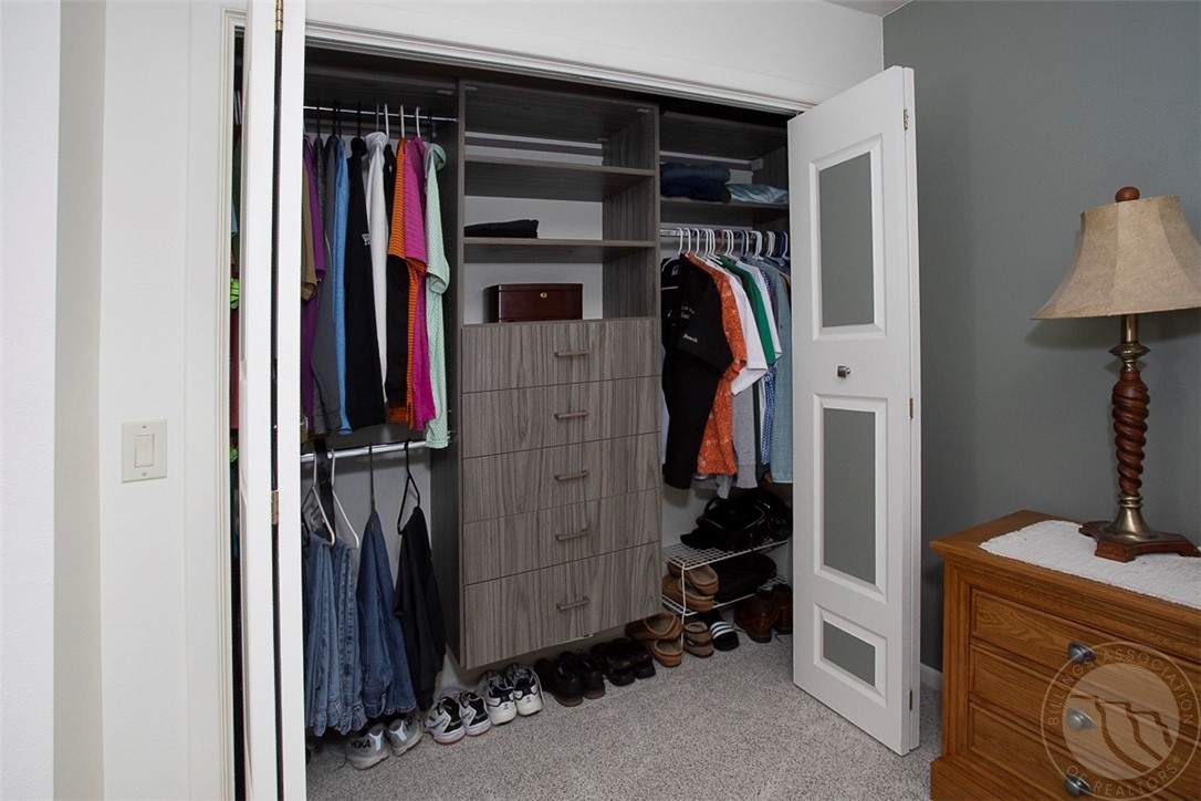 Billings, Montana 59105, United States, 4 Bedrooms Bedrooms, ,2 BathroomsBathrooms,Residential,Active,139605