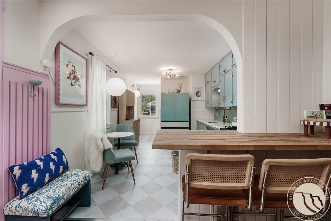 1011 4th Street W