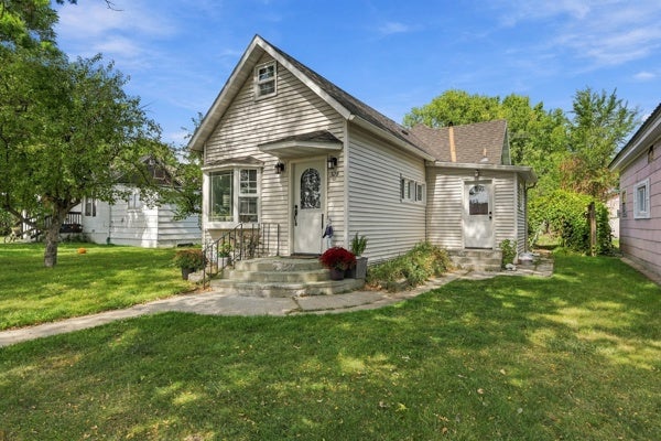 526 E 2ND AVE N, COLUMBUS, MT 59019 - Image 82fdb4ee14aa4da1d1752ebce2e5c8af/4161470242