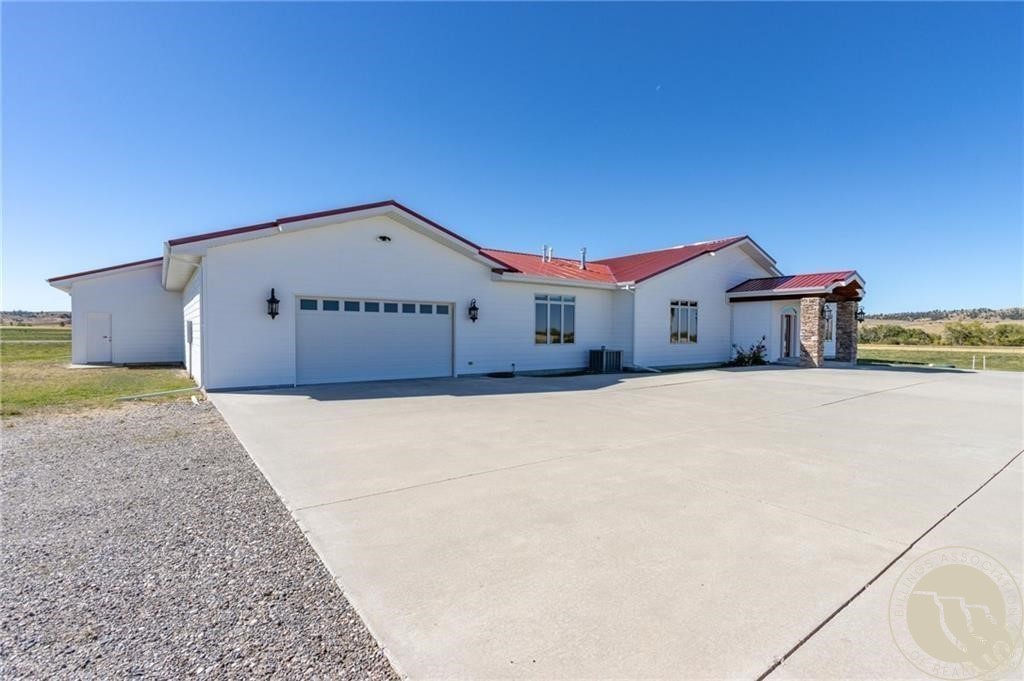 325 Three Wolf Road