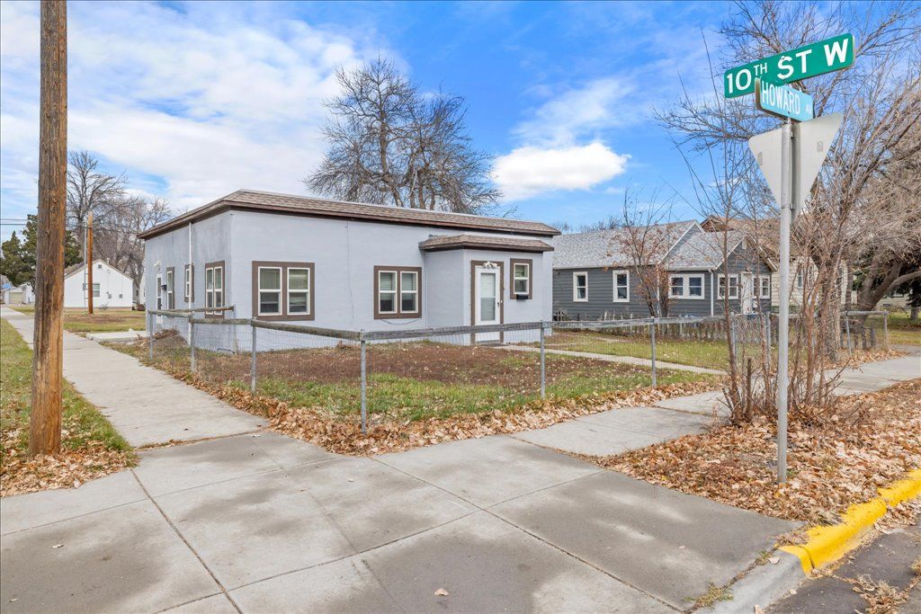 Photo of 947 Howard Avenue, Billings, MT 59101 (MLS # 356757)