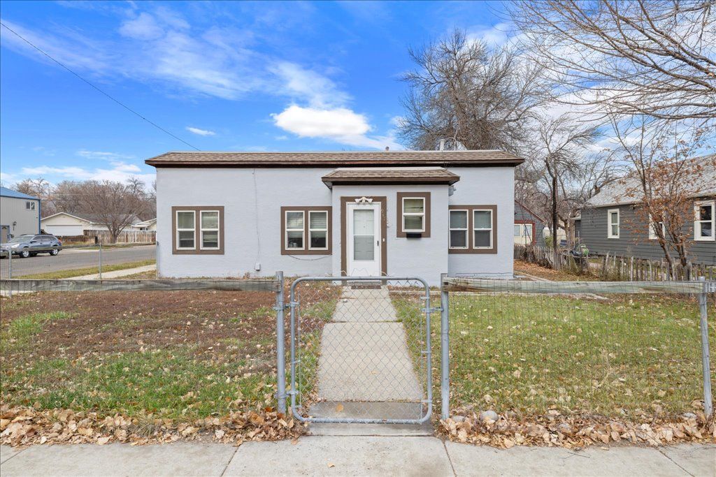 Photo of 947 Howard Avenue, Billings, MT 59101 (MLS # 356757)