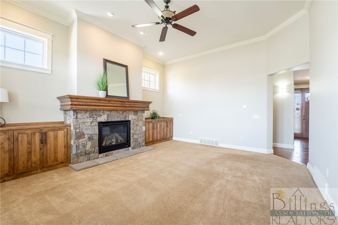 Billings, Montana 59106, United States, 3 Bedrooms Bedrooms, ,3 BathroomsBathrooms,Residential,Contingent,64245