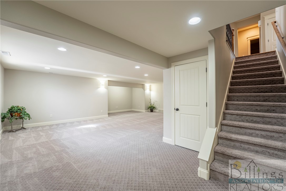 Billings, Montana 59106, United States, 3 Bedrooms Bedrooms, ,3 BathroomsBathrooms,Residential,Contingent,64245