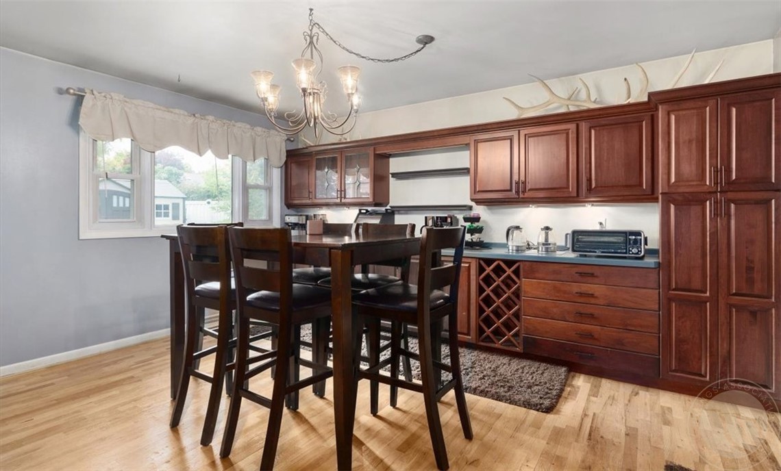 2910 Glacier Drive