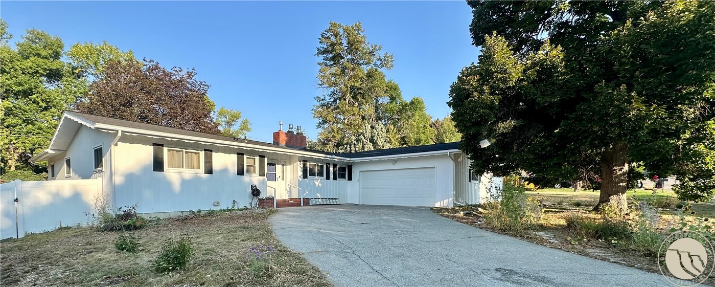 2910 Glacier Drive