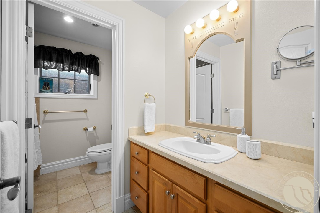 Billings, Montana 59102, United States, 4 Bedrooms Bedrooms, ,4 BathroomsBathrooms,Residential,Active,180359