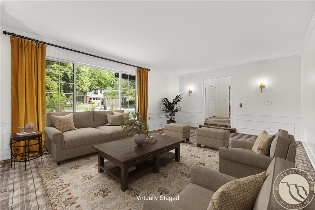 2736 Palm Drive