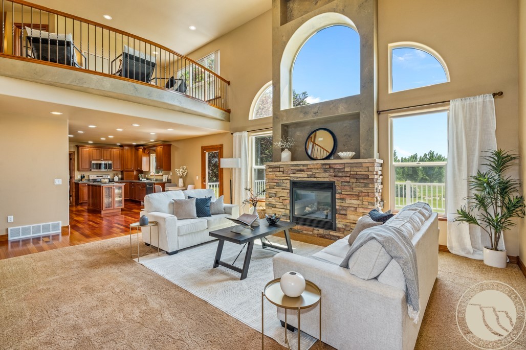 2240 Saddleback