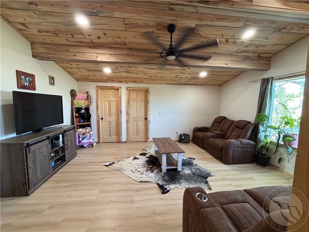 5815 Chief Buffalo Horn Trail