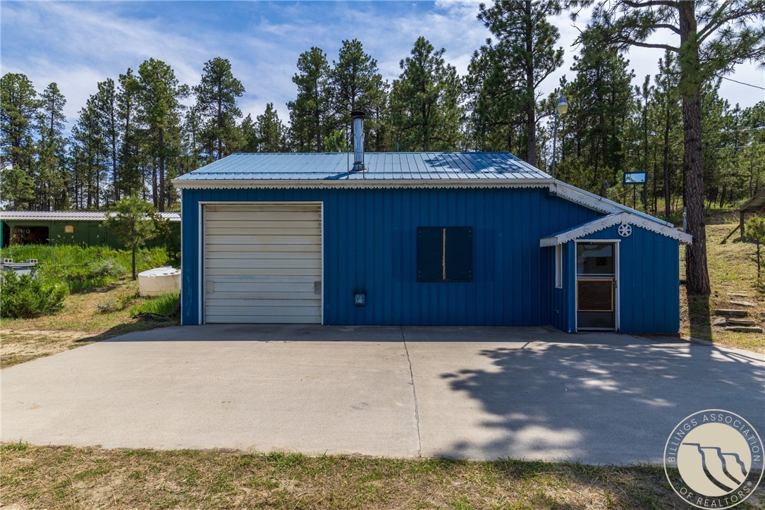 262 Roland Road