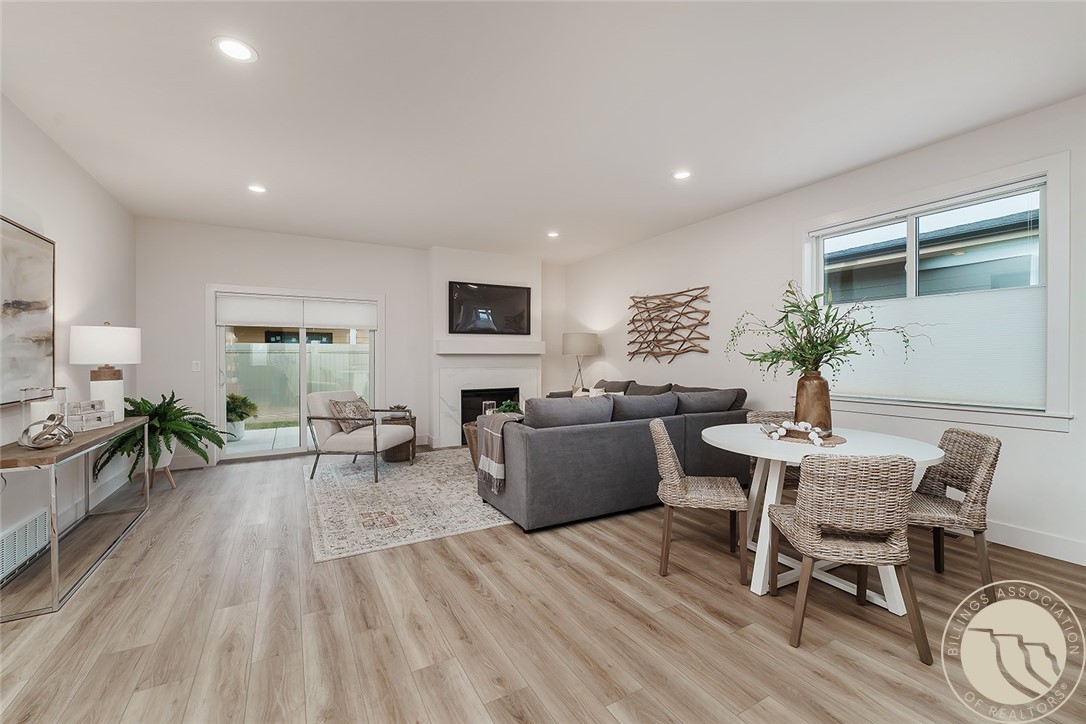 4722 Twisted Pine Drive