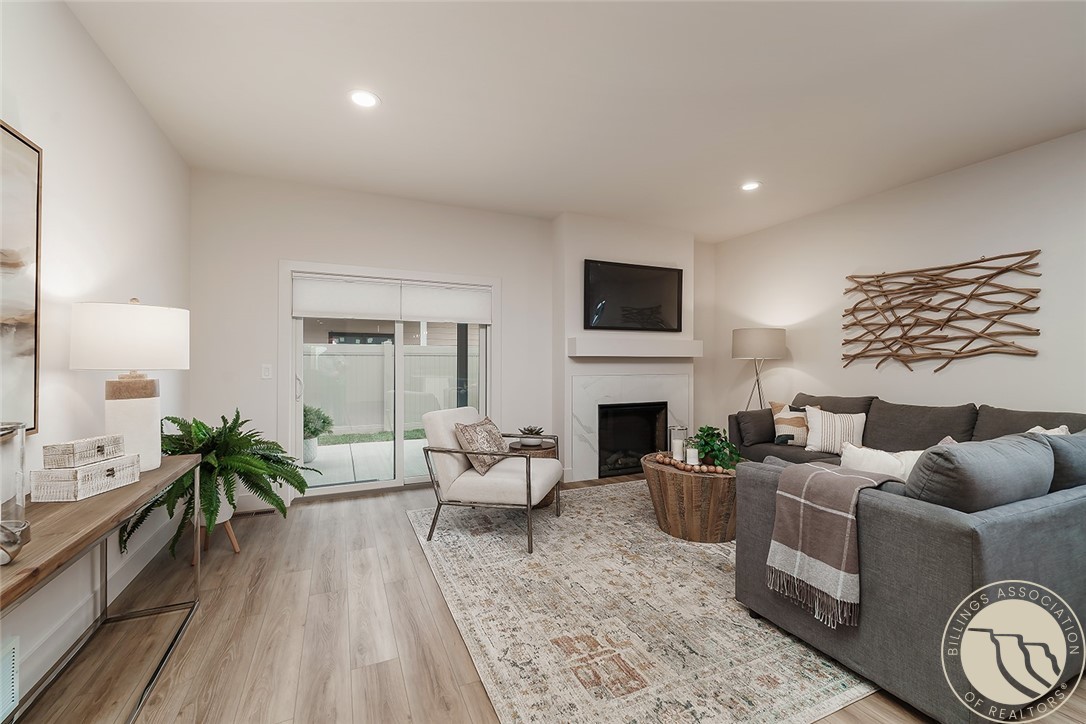 4722 Twisted Pine Drive