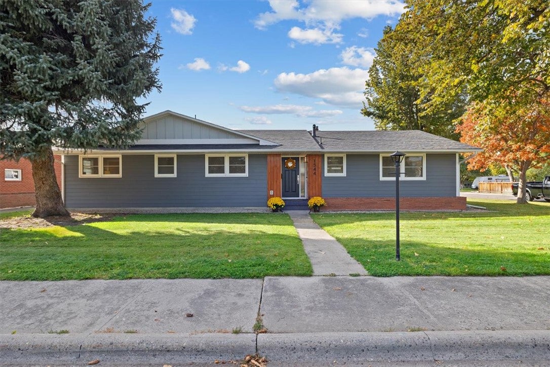 1544 Parkhill Drive