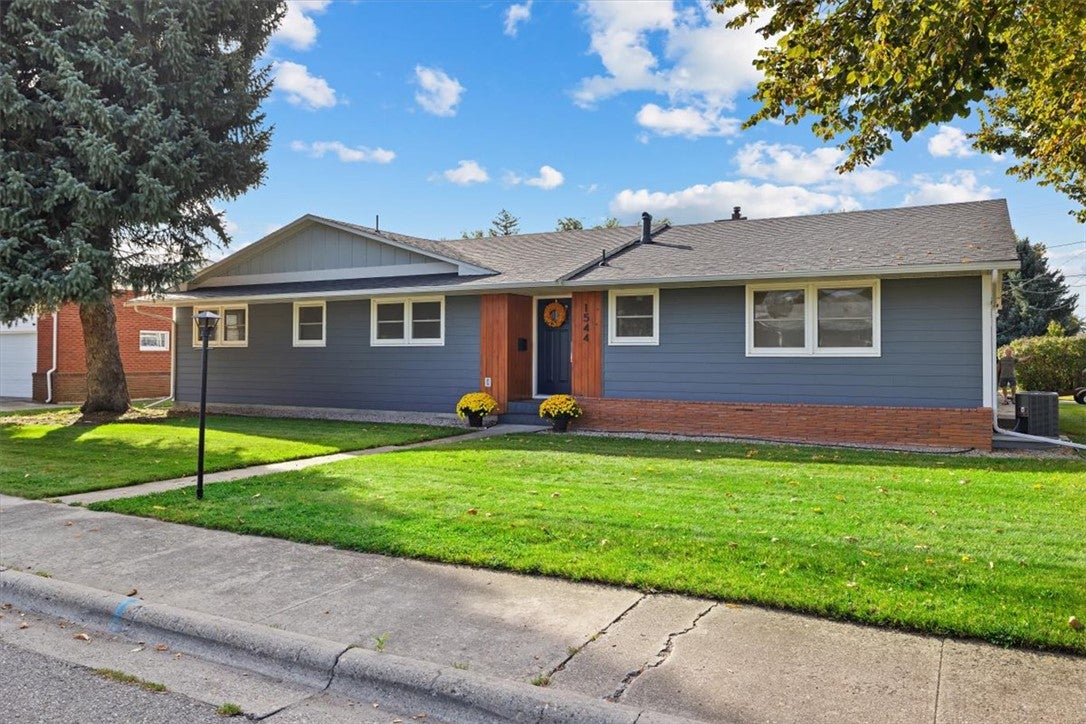 1544 Parkhill Drive