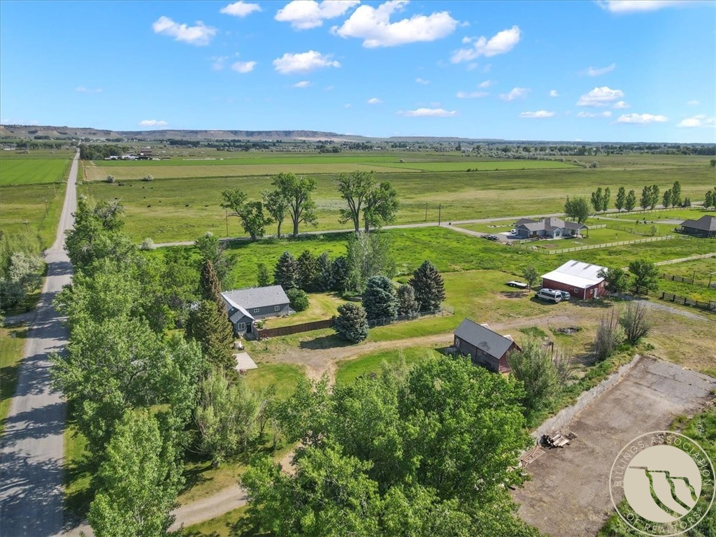 105 Schreiner Rd.