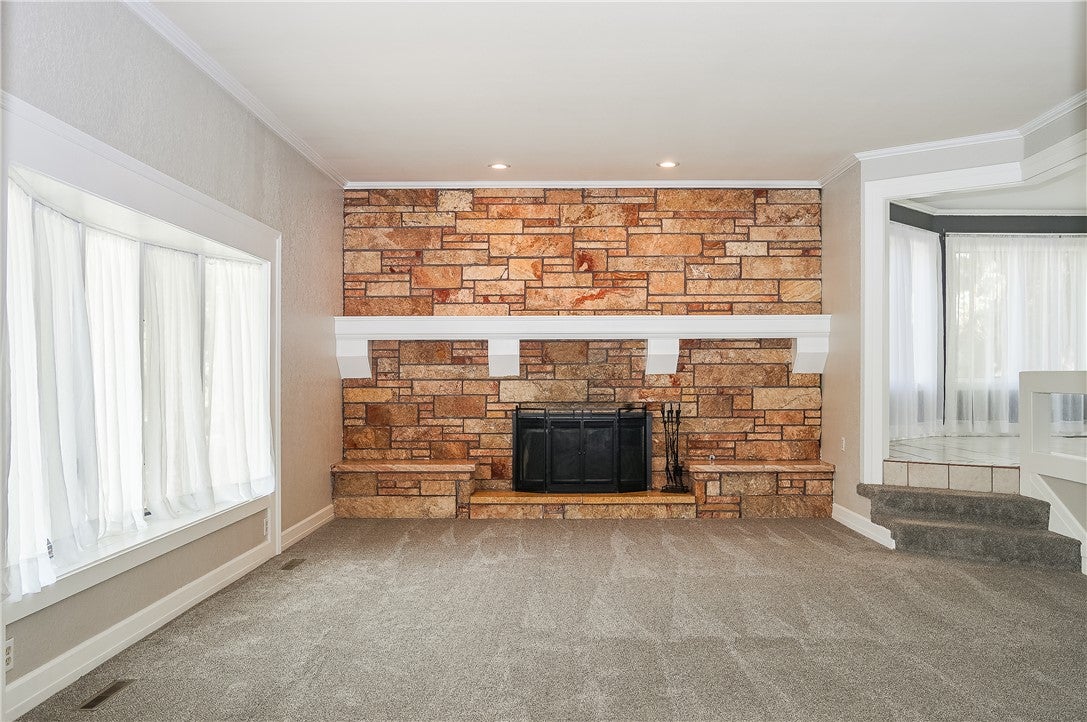 4453 Loma Vista Drive