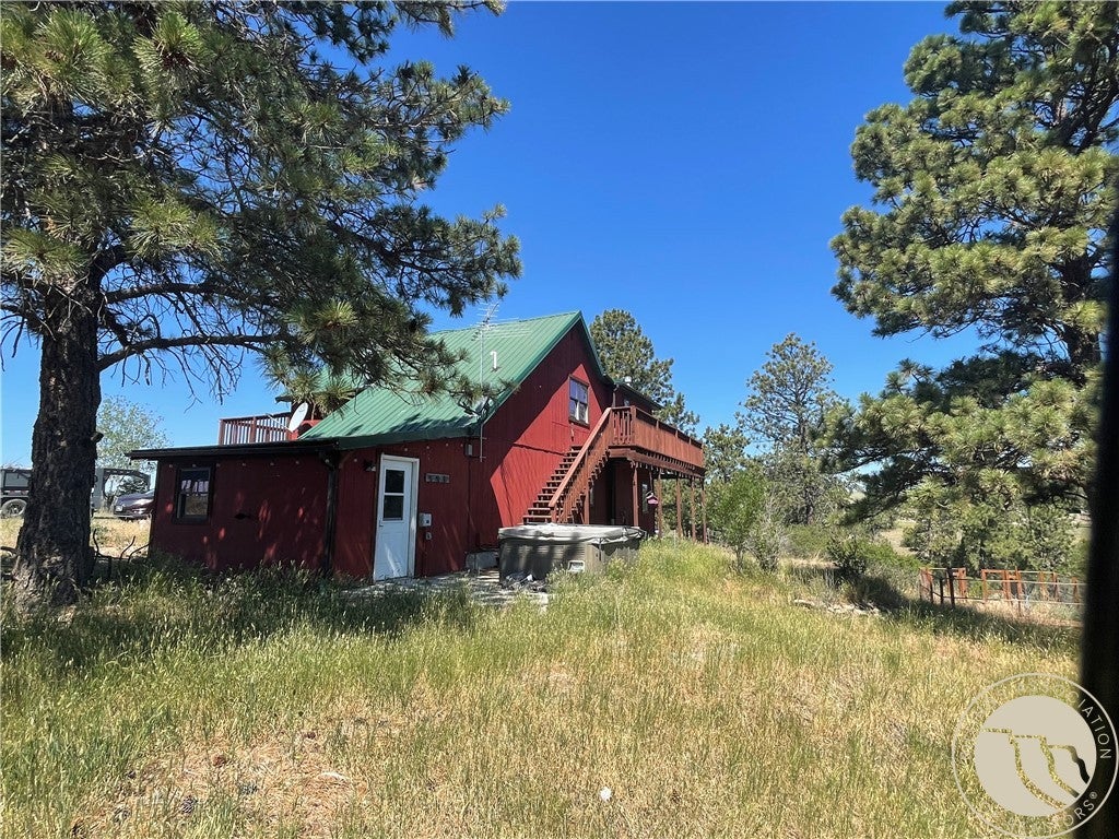 3111 Chief Looking Glass Road