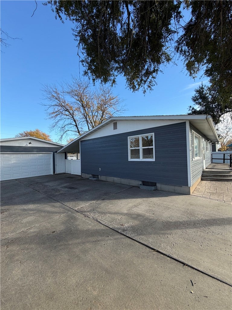 321 NORMANDY DR