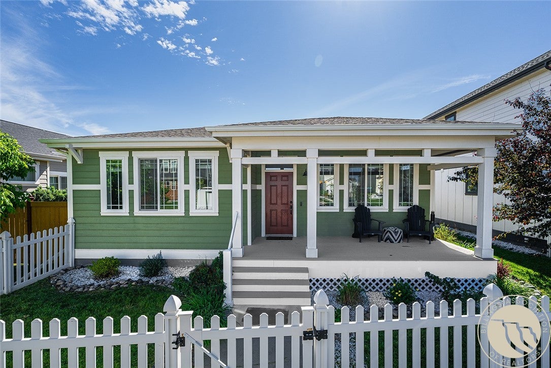 1815 Annas Garden Lane