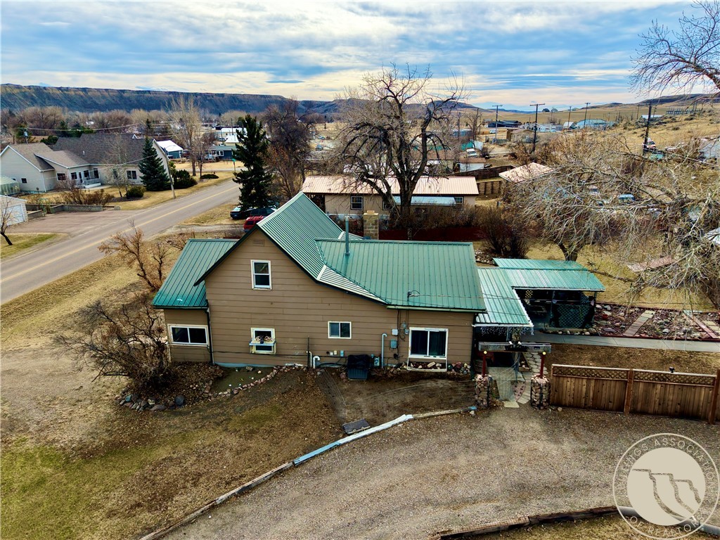 1122 Saint Charles Street