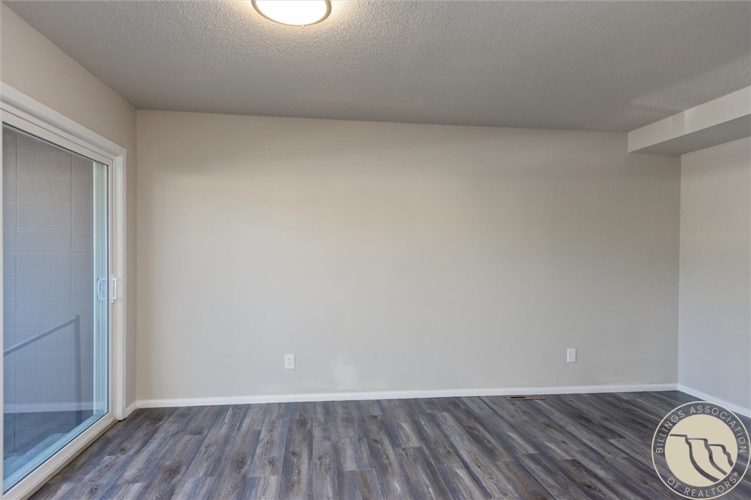 1600 Avenue E 31