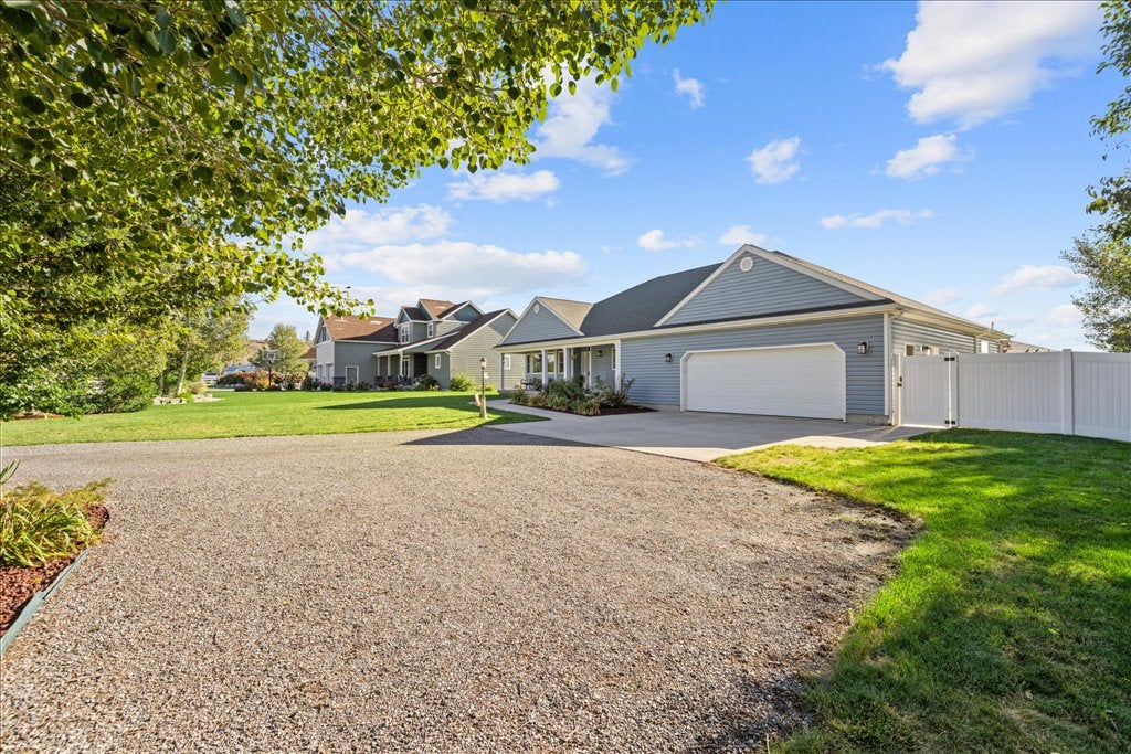 46 Sandstone Court