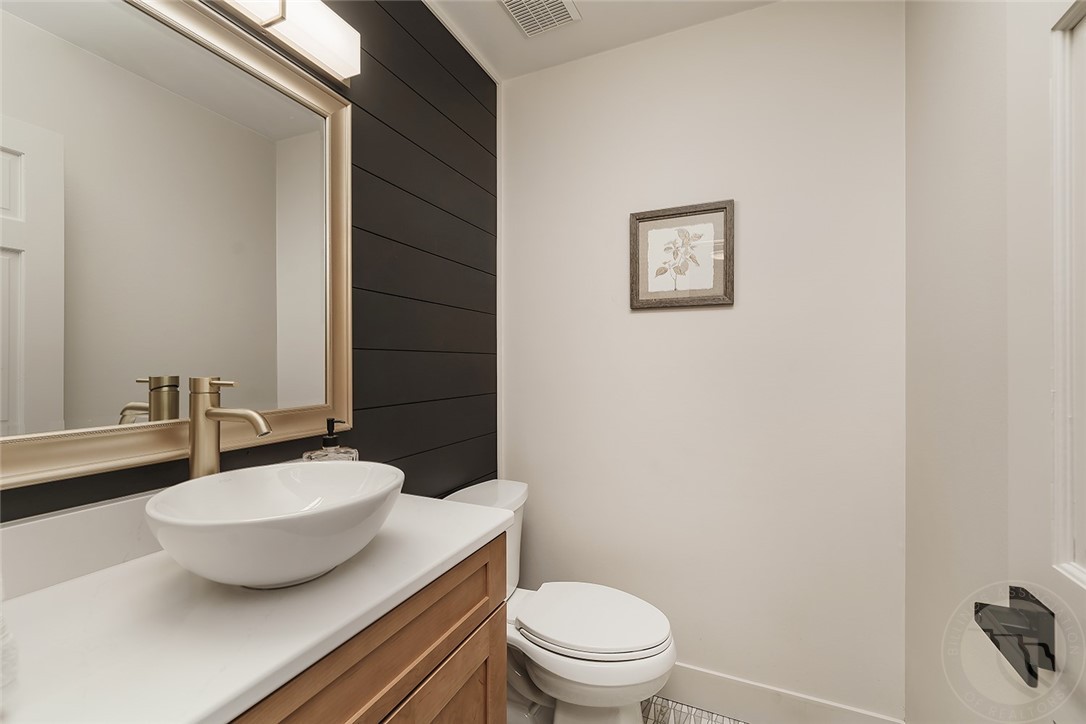 Billings, Montana 59102, United States, 4 Bedrooms Bedrooms, ,4 BathroomsBathrooms,Residential,Active,121639