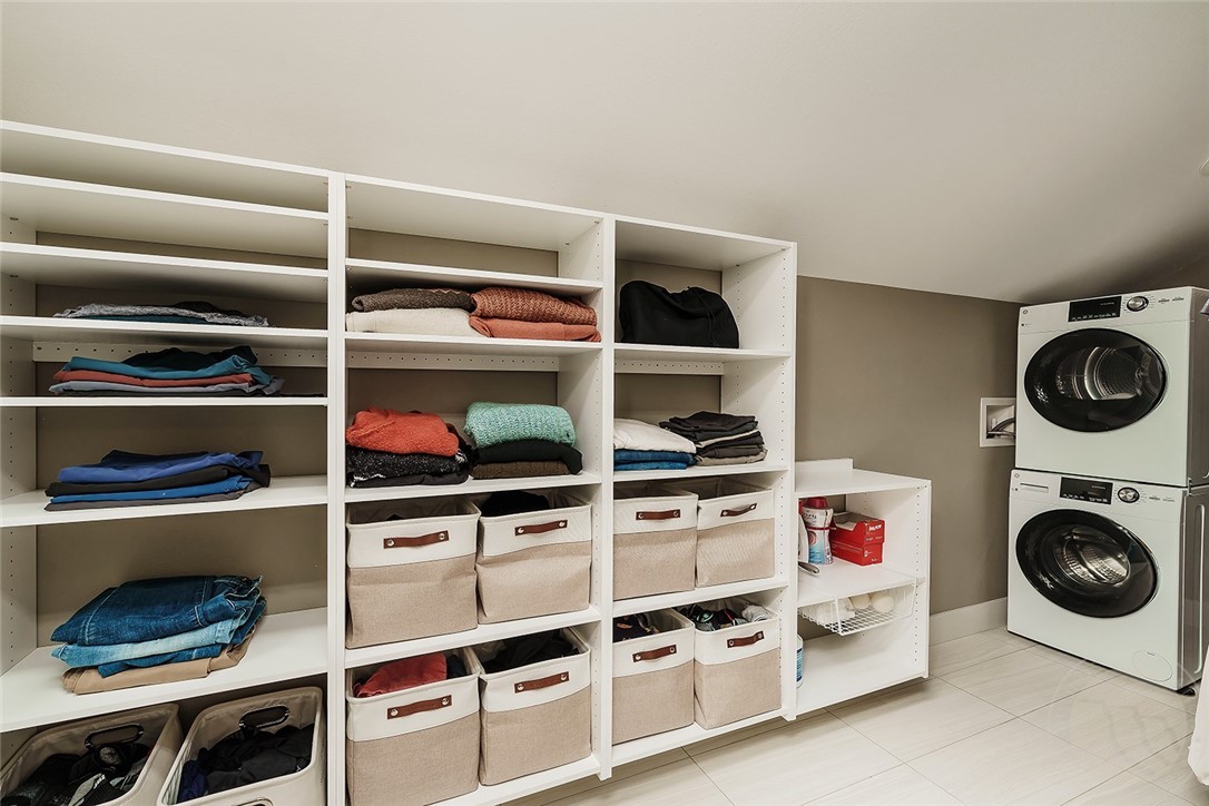 Billings, Montana 59102, United States, 4 Bedrooms Bedrooms, ,4 BathroomsBathrooms,Residential,Active,121639