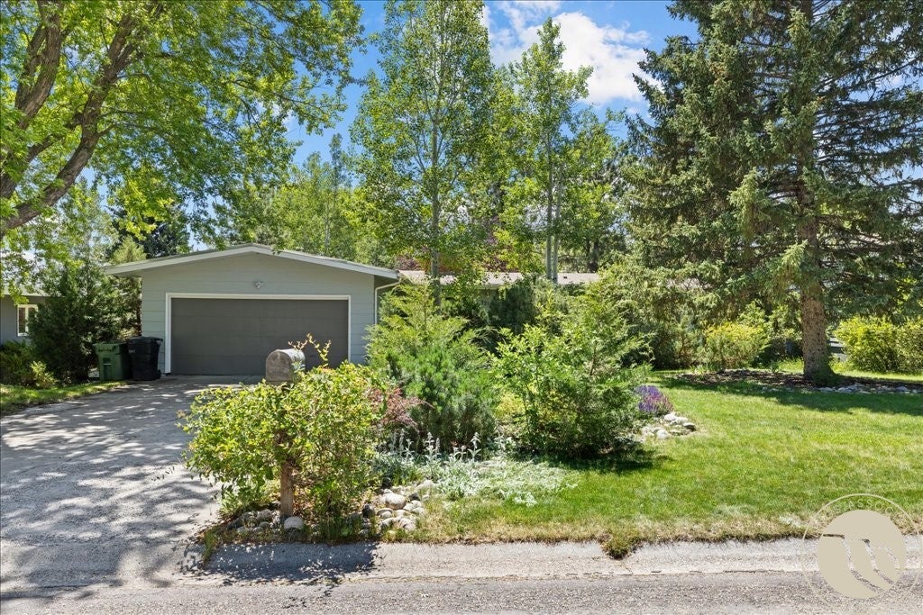 2218 Fairway Drive