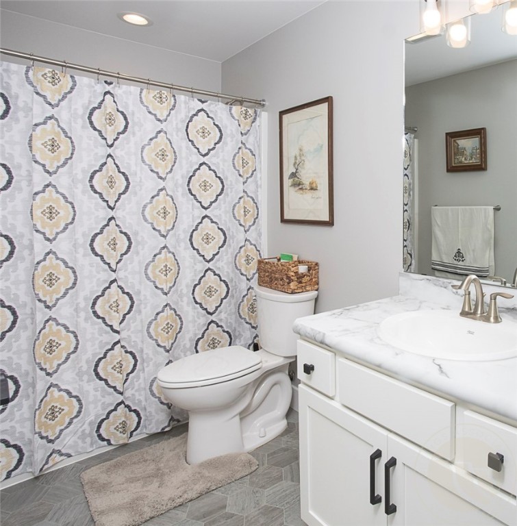 Billings, Montana 59106, United States, 5 Bedrooms Bedrooms, ,3 BathroomsBathrooms,Residential,Contingent,92984