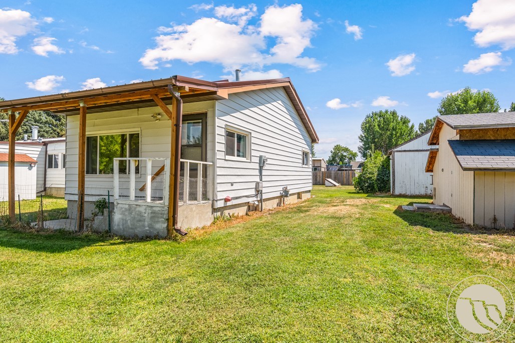 113 4th ST SW