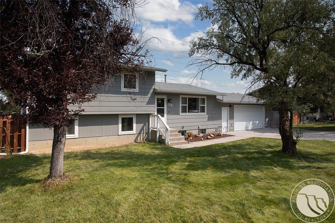 325 Sahara Drive