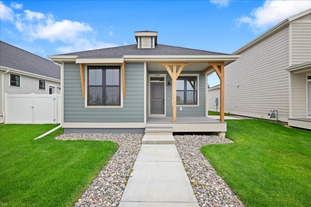 1919 St. Peter Lane