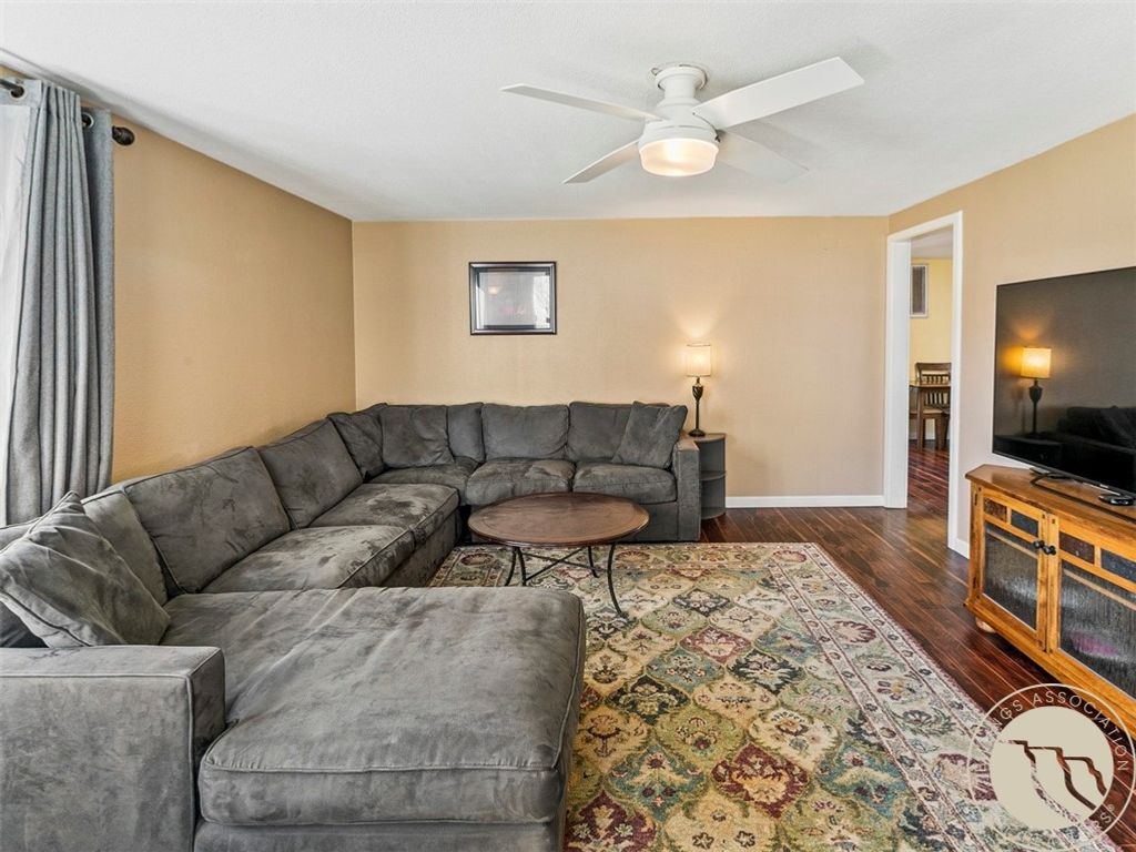 Photo of 115 W 6th Avenue N, Columbus, MT 59019 (MLS # 356412)