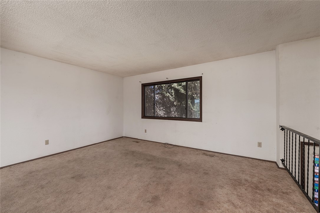 4032 Cambridge Drive