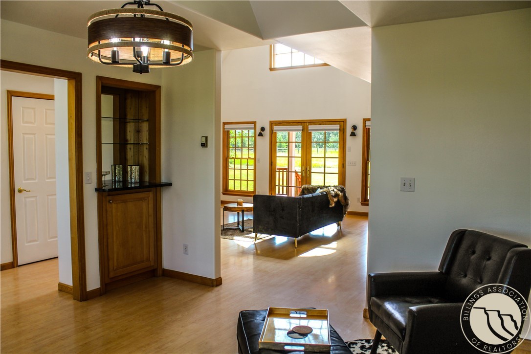 36 Meadowood Circle