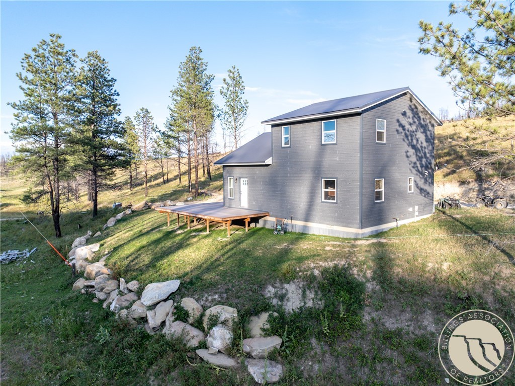 610 Johnnys Coal Road