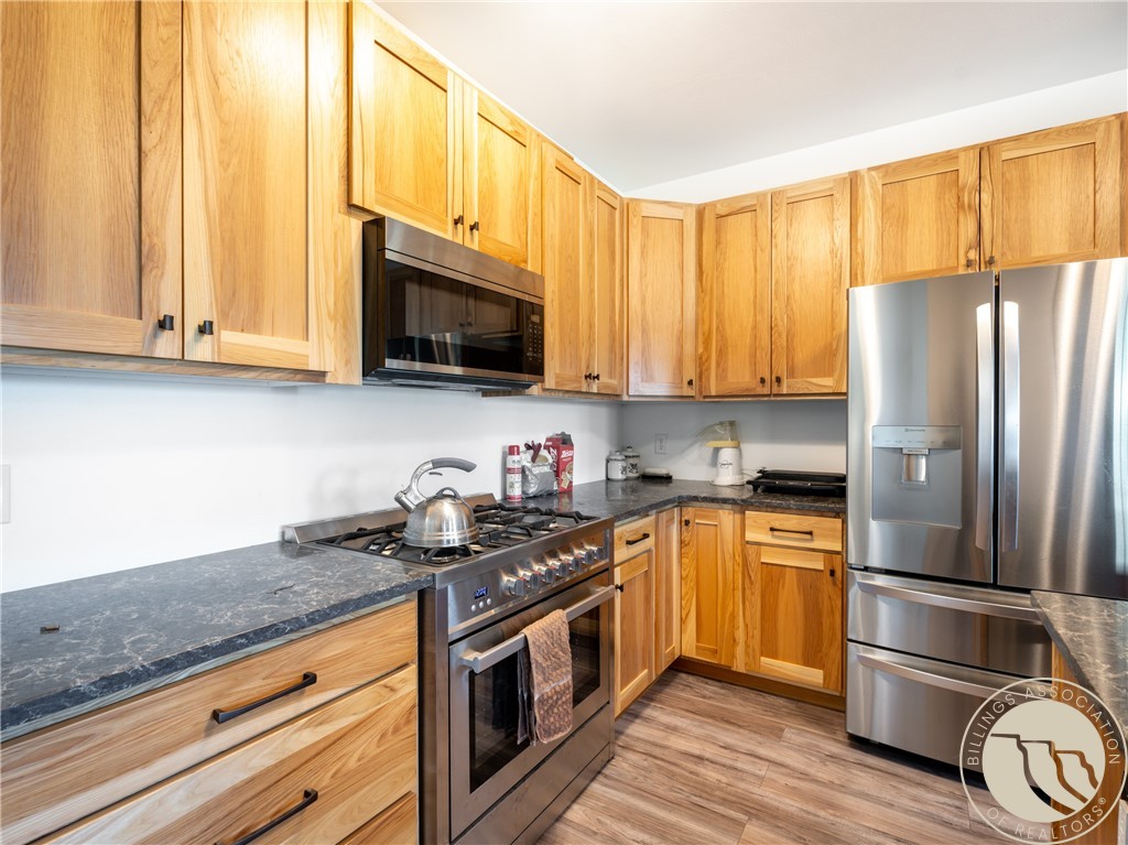 610 Johnnys Coal Road