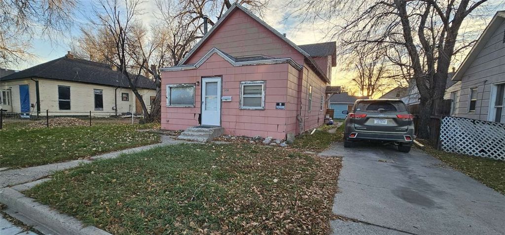 Photo of 308 S 28th Street, Billings, MT 59101 (MLS # 356682)