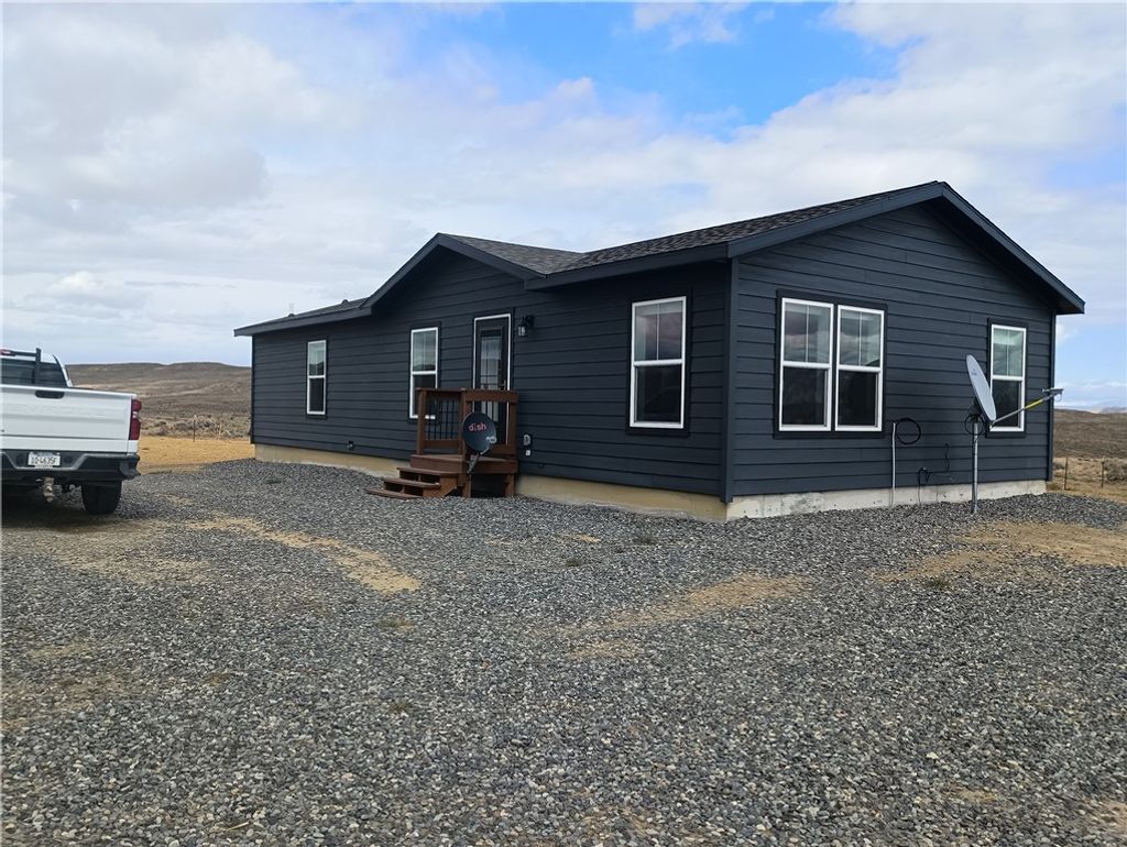Photo of 1387 Meeteetse Trail, Belfry, MT 59008 (MLS # 357622)