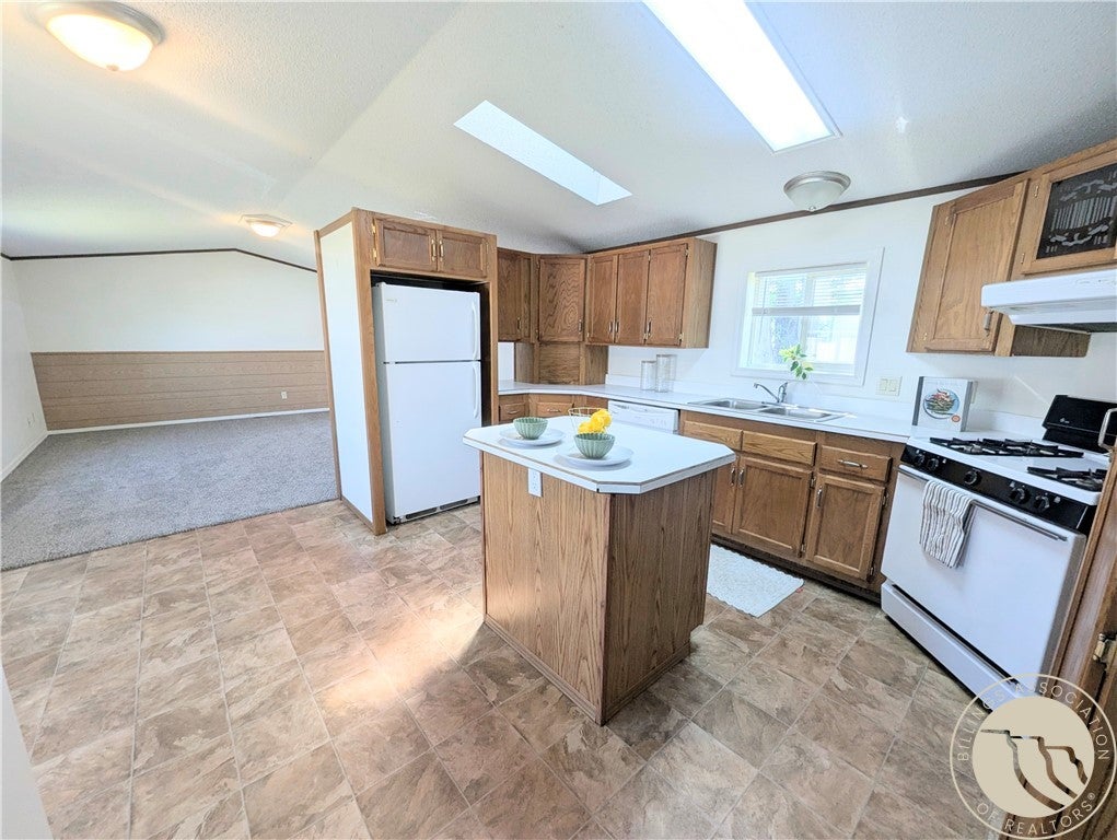 2224 Highway 87 E #172