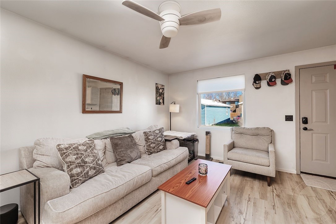 3390 Canyon Drive C19