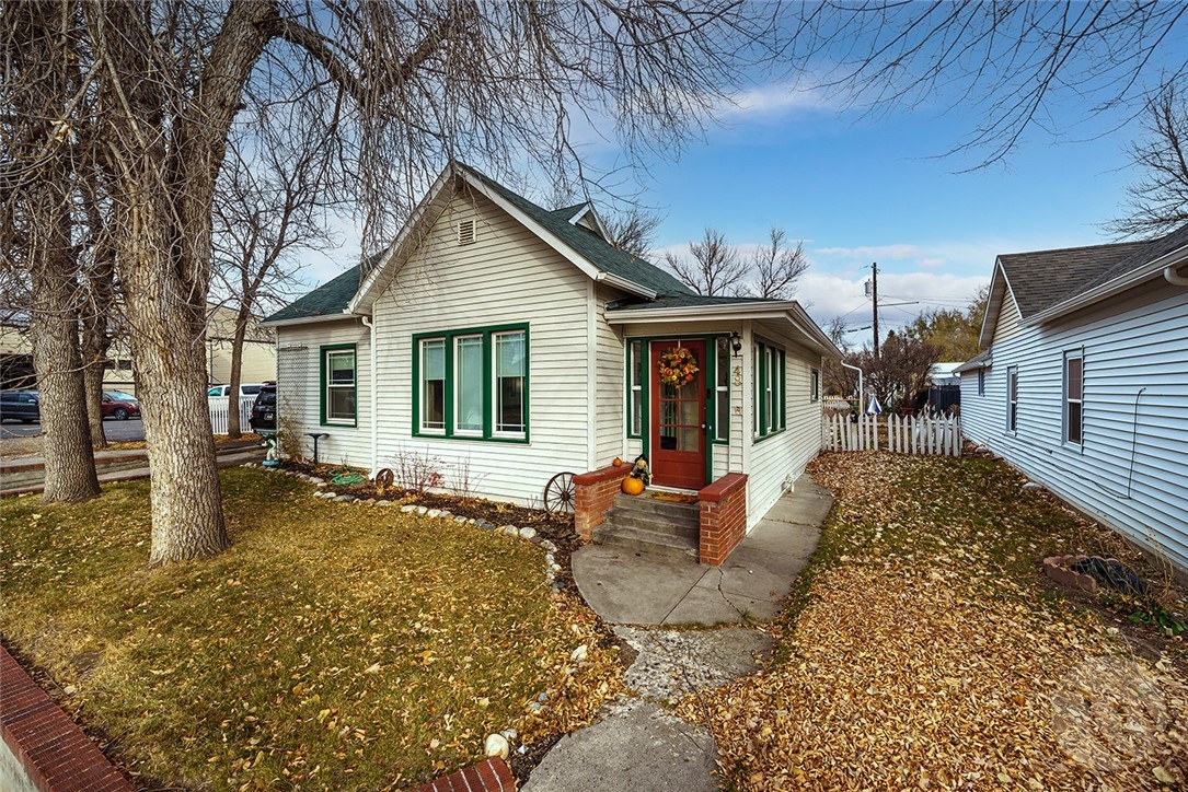 48 E 1st Ave. North