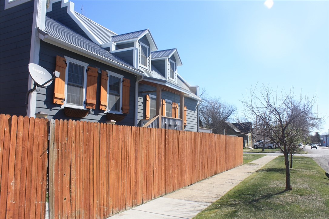 501 1st Street W