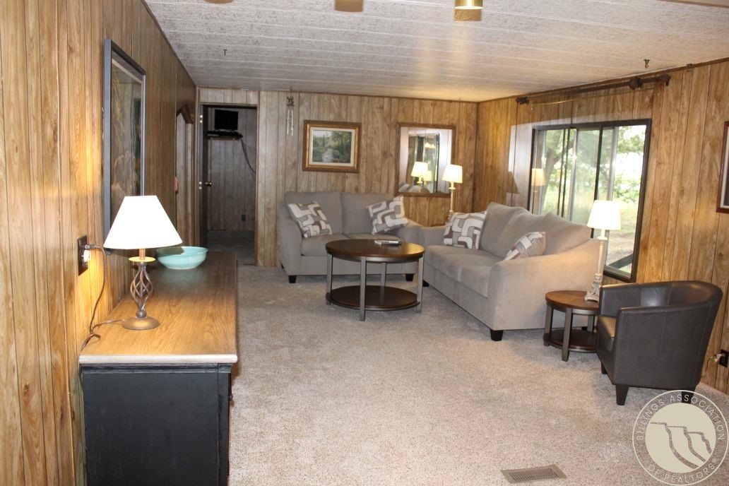 8921 KAUTZMAN ROAD