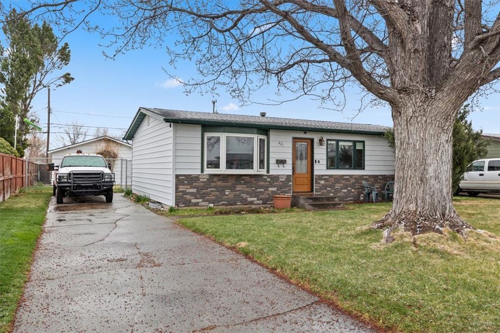 Photo of 421 14th Street West St, Billings, MT 59102 (MLS # 358580)