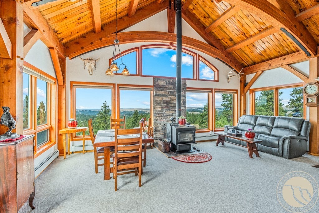 19 Paradise Bluff